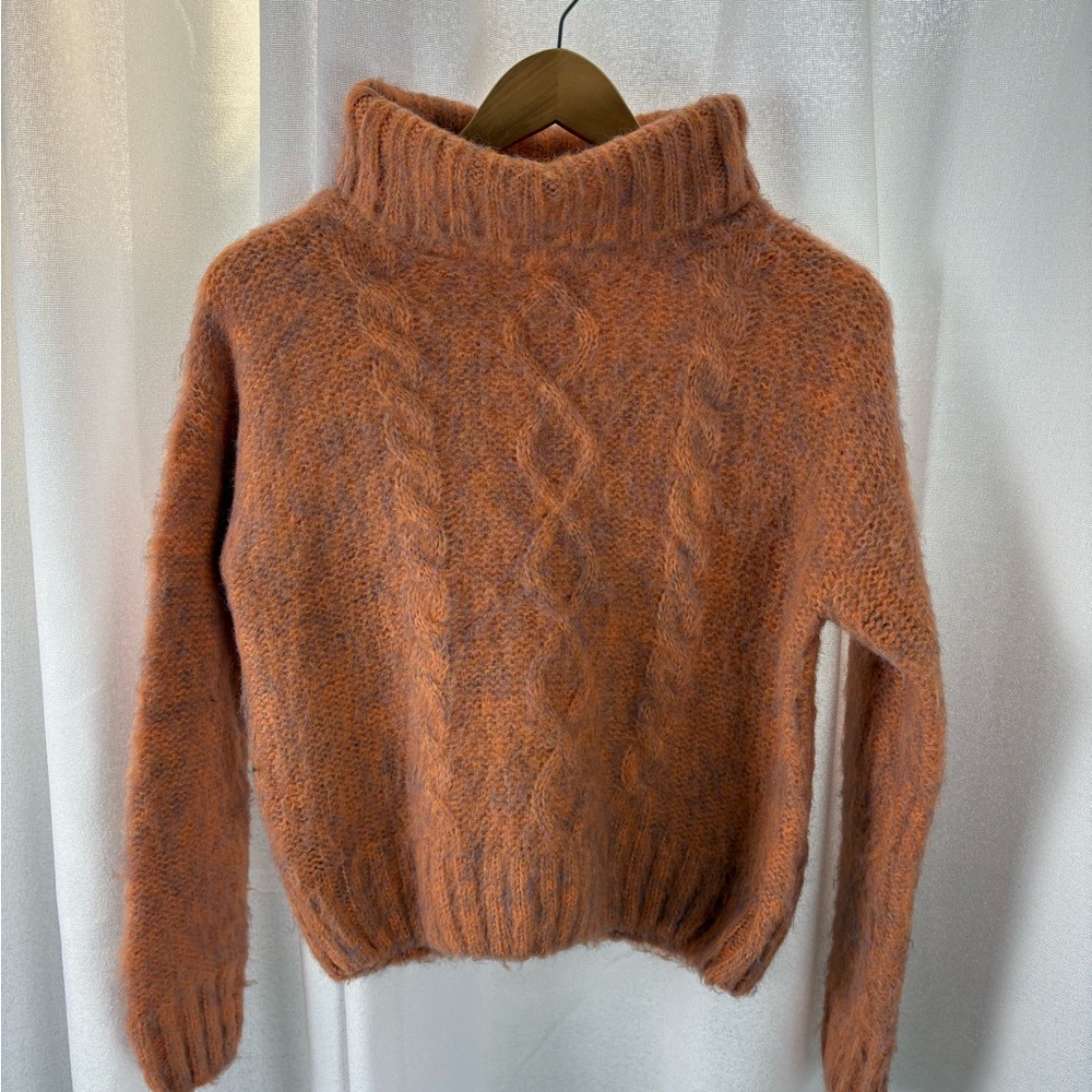 NEW MOLLY BRACKEN turtleneck cable knitted sweater‎ Size XS 657